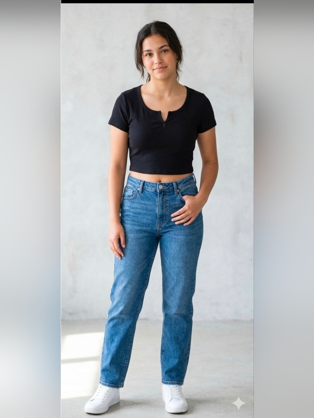 No Boundaries Black Cropped Scoop-Neck Tee with Center Notch